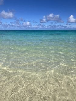 ハワイ、ラニカイビーチ、空と海